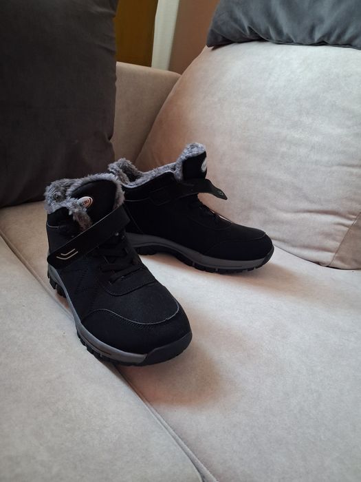 Новые зимние ботинки