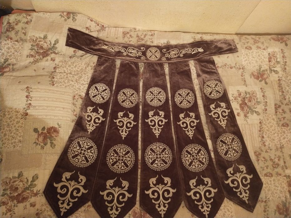 Платье на узату очень удобно