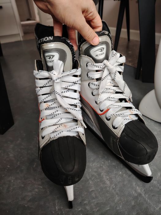 Коньки 42 размера