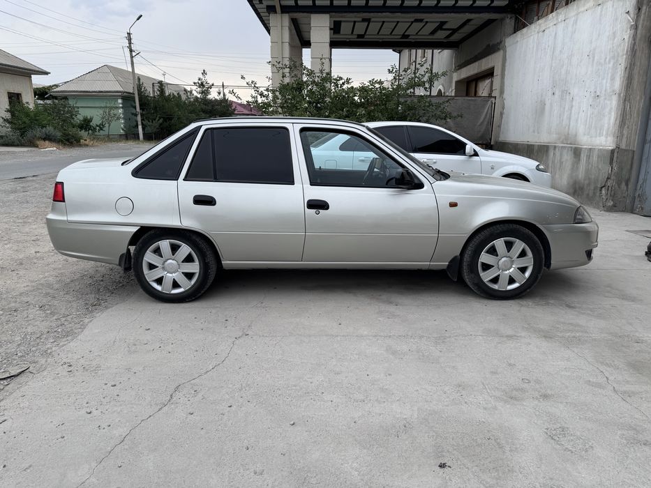 Nexia2 sotiladi xolati ideal ozimniki kelishamiz kelib korib olorasila