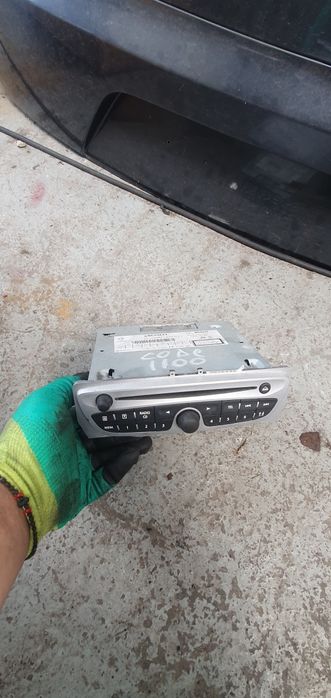 Cd player megane 3 1.5 dci an 2012 28 115 5040R