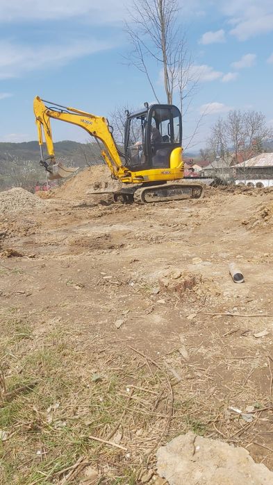 Execut șanțuri, sapaturi fose