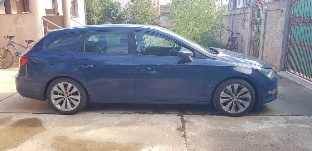 Seat Leon FR ST 2.0 Tdi 184 Cp DCC XDS Cutie manuala Full led Fara adblue Primul proprietar
