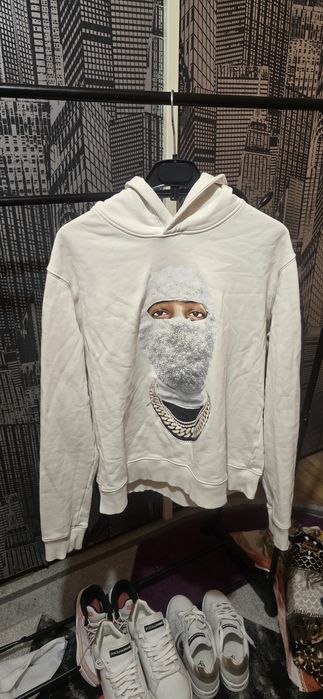 Vând hanorac ih nom uh nit