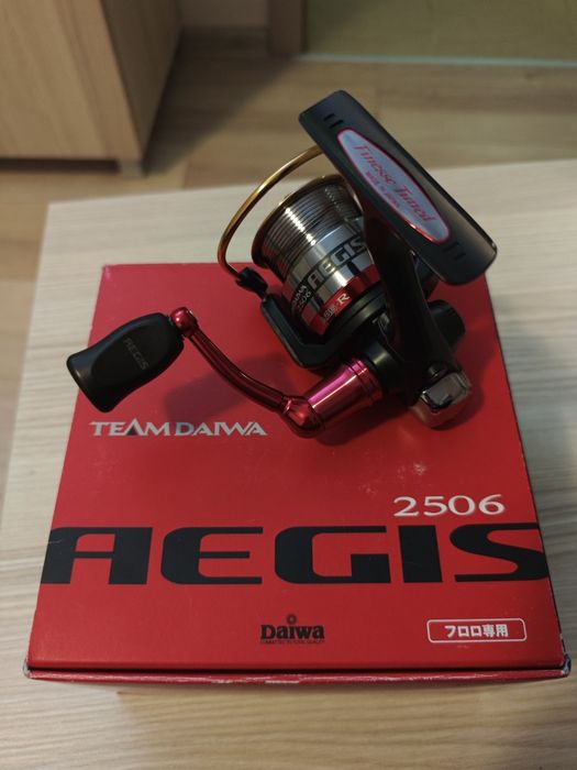 Спининг макара TEAM DAIWA