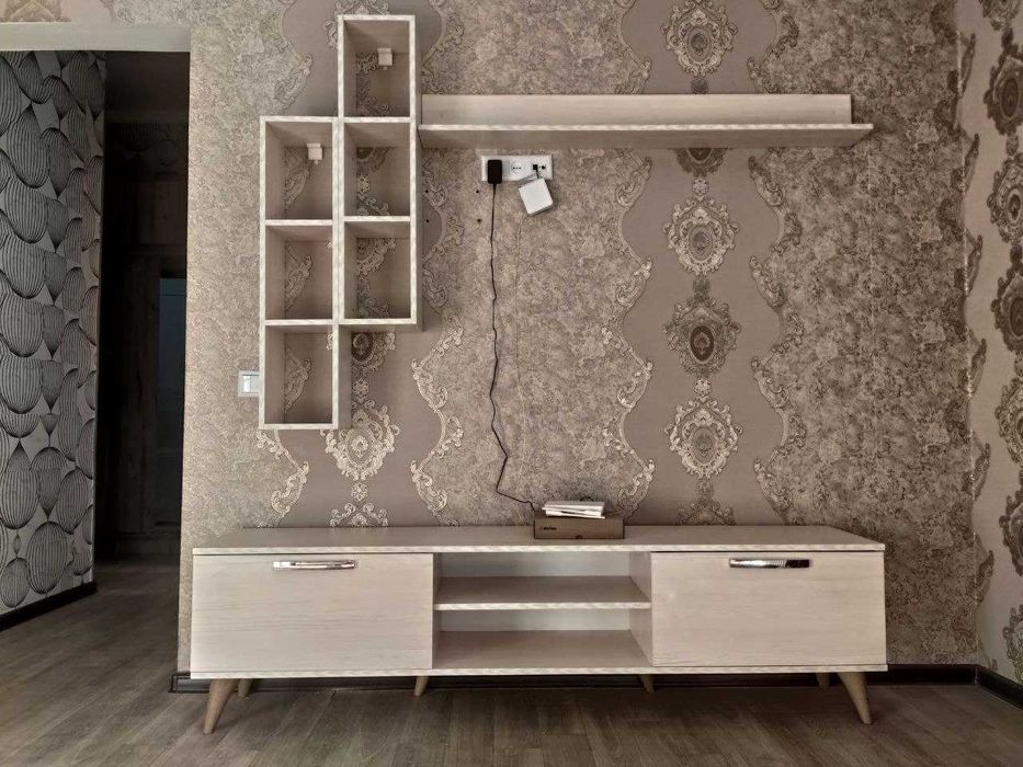 Подставка для телевизора.