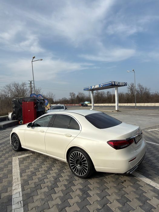 Mercedes-Benz E-class W213 200d / 9G-TRONIC / Euro 6