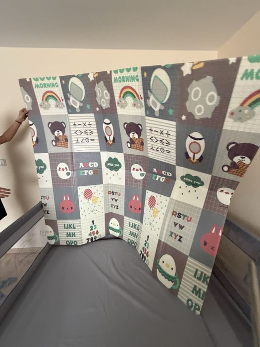 Кошара за игра с килимче