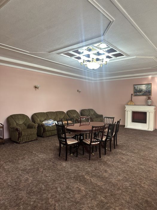 Классный дом 5 комнатная для жиля рядом Госпитальный рынок!