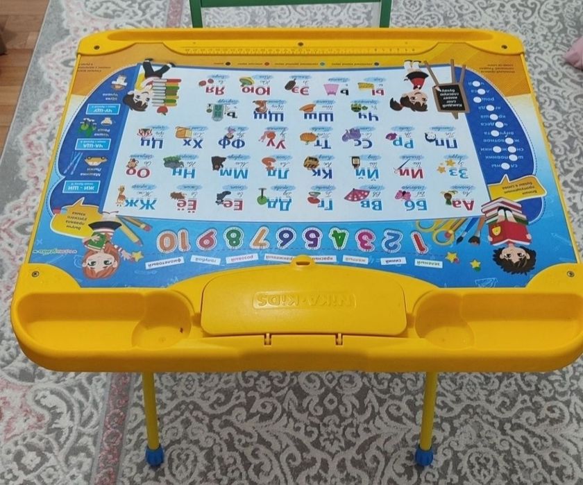 Парта стульясымен