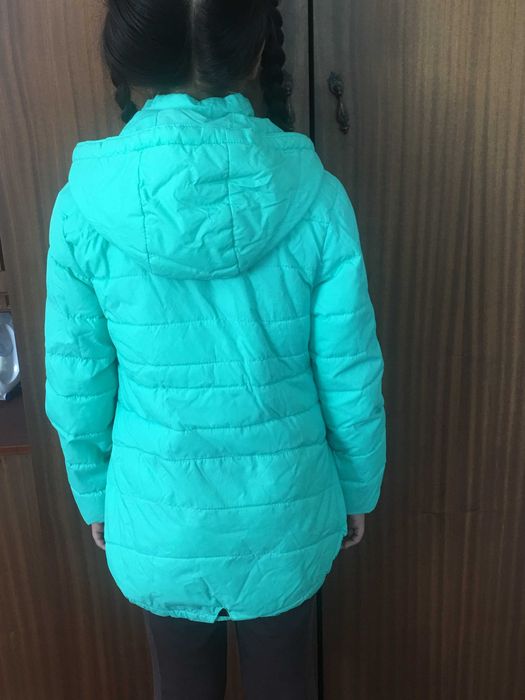 Куртка на весну-осень на девочку