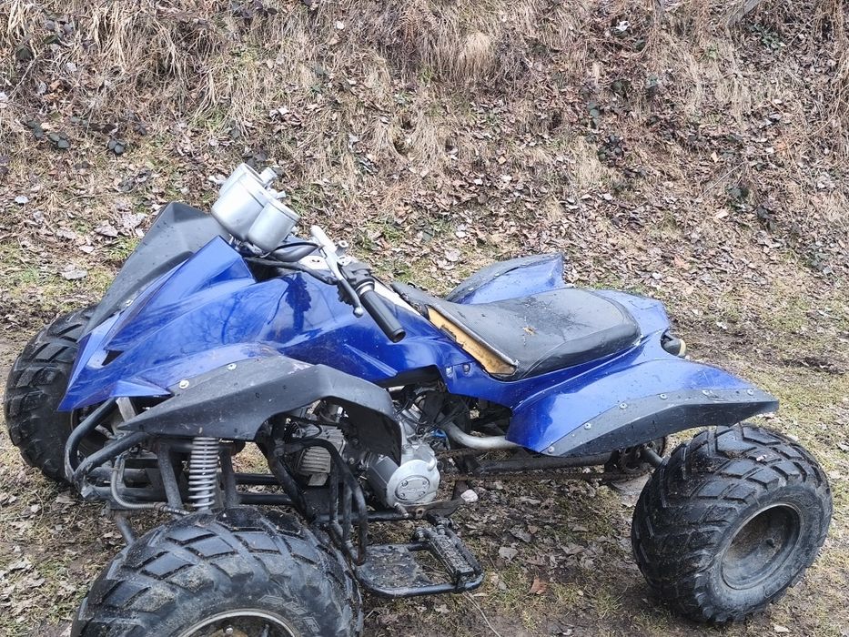 Vând ATV 125 3+1