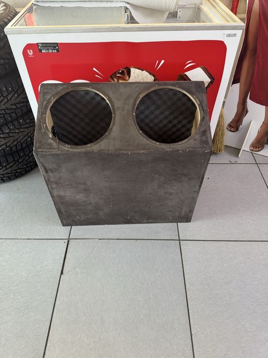 Короб сабвуфер под два 12 динамика