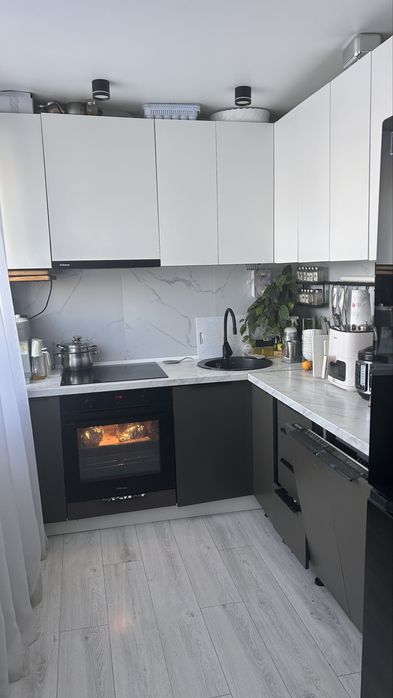 Продам 4х комнатную квартиру