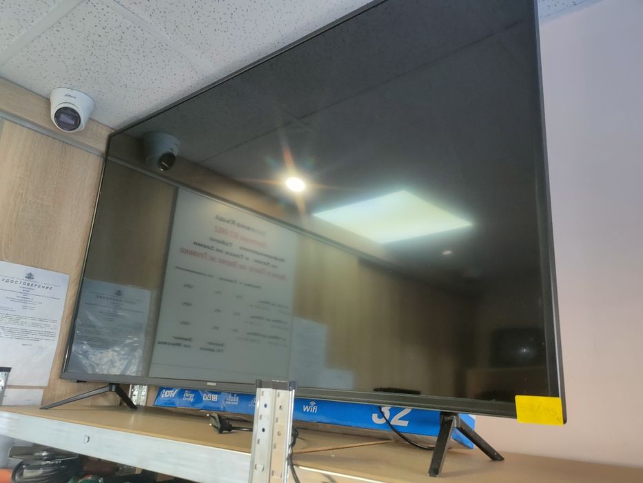 Смарт телевизор HITACHI 55 инча