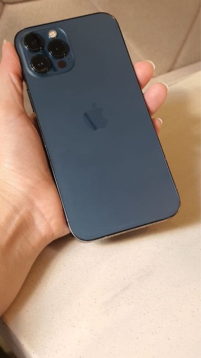 Продам айфон 12 pro max