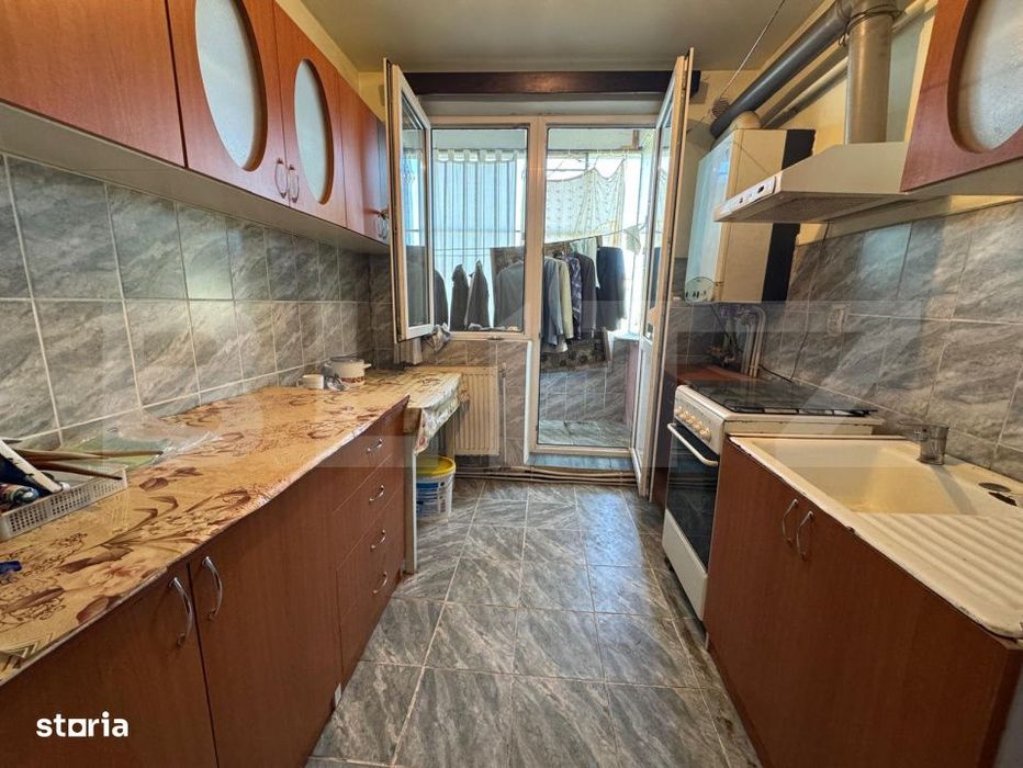 Apartament 2 camere, 46 mp, balcon 8 mp, boxa - Micro 4, Hunedoara