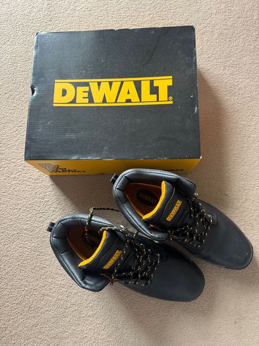 Dewalt работни обувки 43