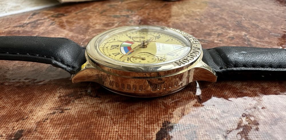 Руски механичен рьчен Часовник хронограф Польот,нов
