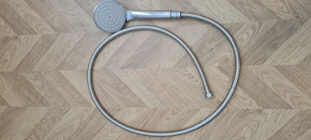 Лейка душевая со шлангом