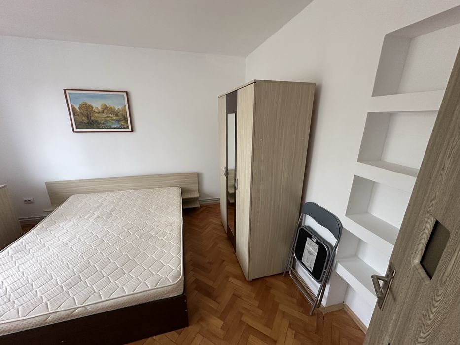 Apartament 2 camere decomandat