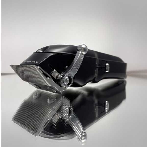 Машинка Kyone Ultima Hybrid Pro