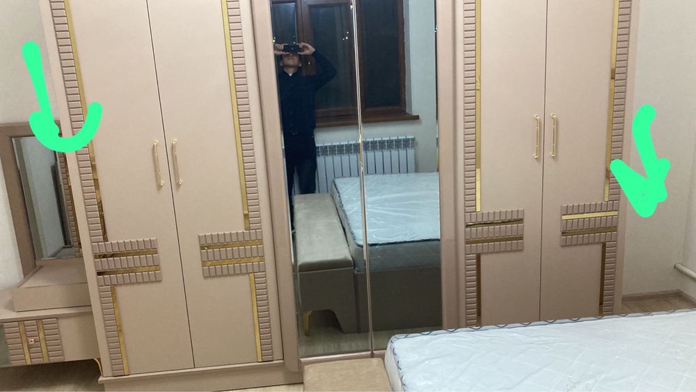 Спальный гарнитур
