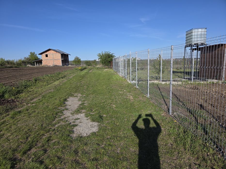 Peoprietar vând loc de casa /grădină Valea Lupului / Rediu