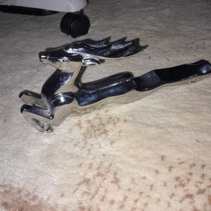 Олень  на Газ 21