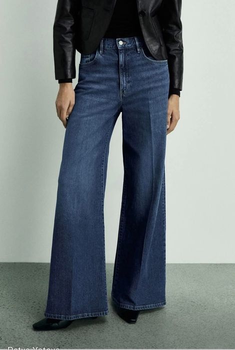 Дамски дънки Mango -38 размер
Широк крачол, класически деним.
Об