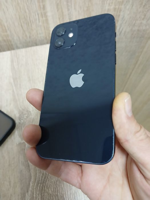 iPhone 12. Продаю.Читайте внимательно!