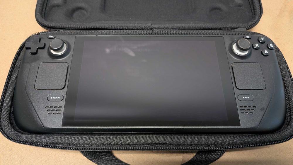 Consola portabila gaming Valve Steam Deck 64GB