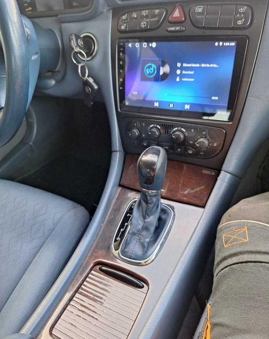 Mercedes-Benz C220 automat