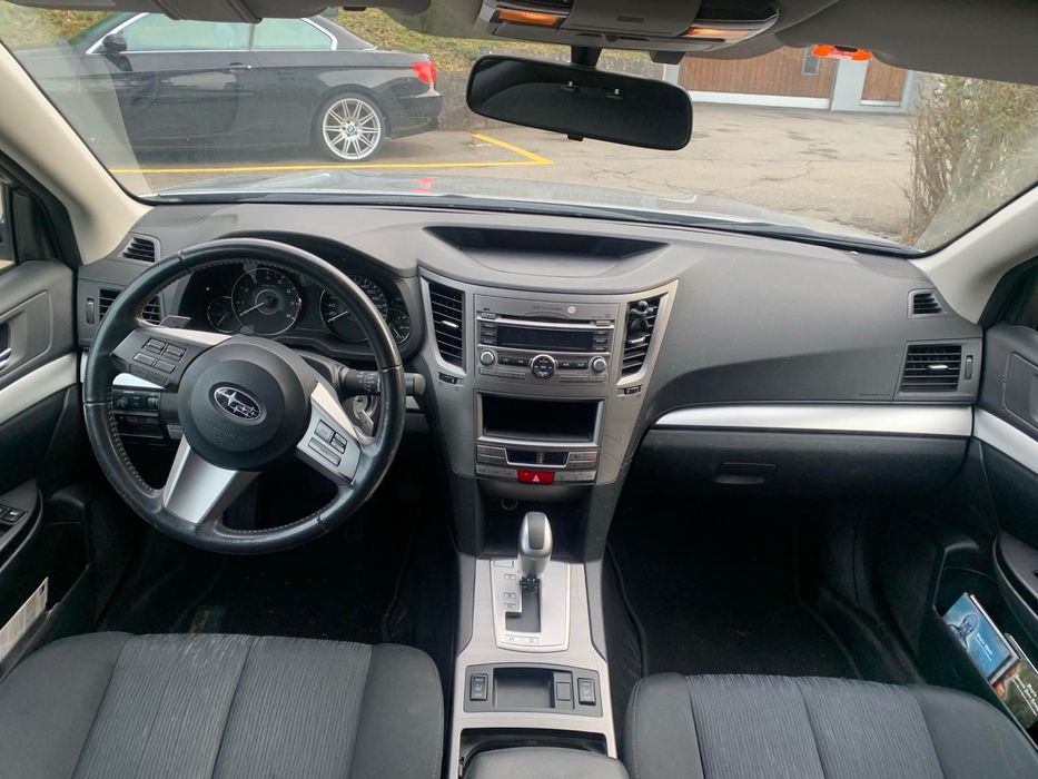 Субару Legacy 2.0 l