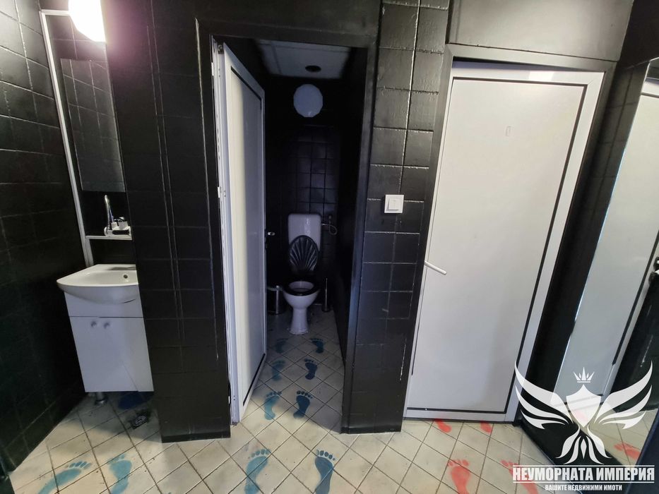 Продава се Заведение в Асеновград - 1200 кв.м за 284 €/кв.м - Снимка #23