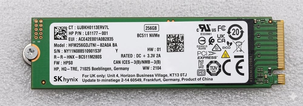 SSD-накопитель SK hynix BC511 объемом 256 ГБ (форм-фактор M.2 2280).