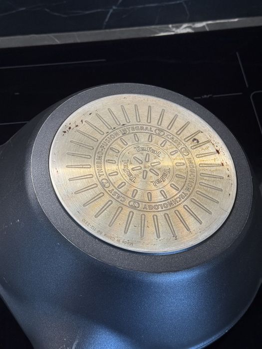 Tigaie tefal Unlimited Wok 28cm