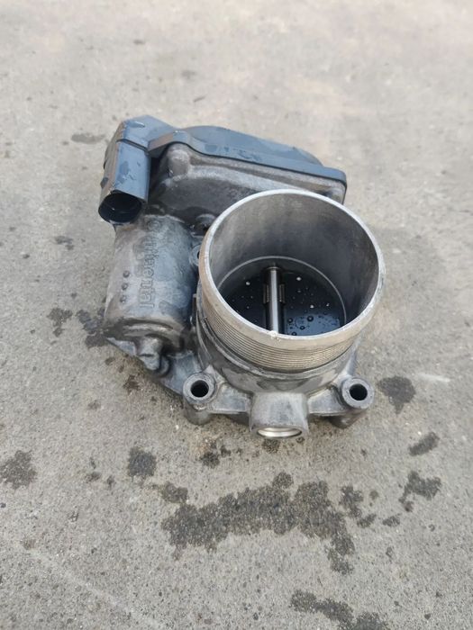 Clapeta acceleratie Seat Exeo A4 A5 Q5 Golf Passat Octavia 1.8 2.0 TSI TFSI 06F133062Q