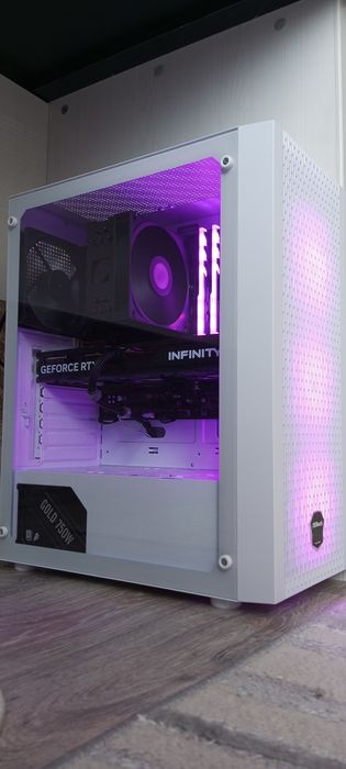 Мощный игровой компьютер на RTX 5060ti  Ryzen 7500f