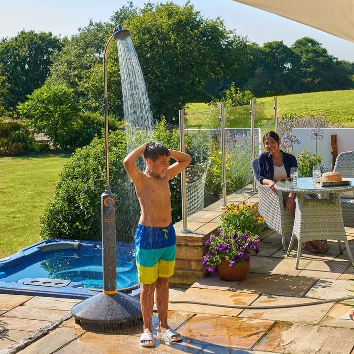 Душ для открытого воздуха с регулируемой температурой (шланг, бассейн)