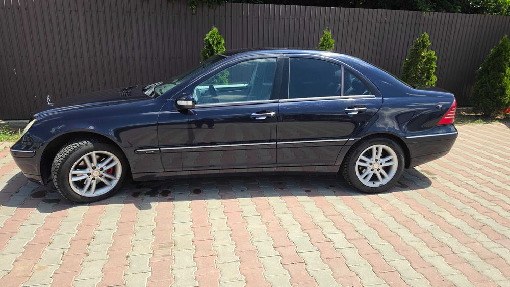 MERCEDES-BENZ C-Class 2003 — imagine 2