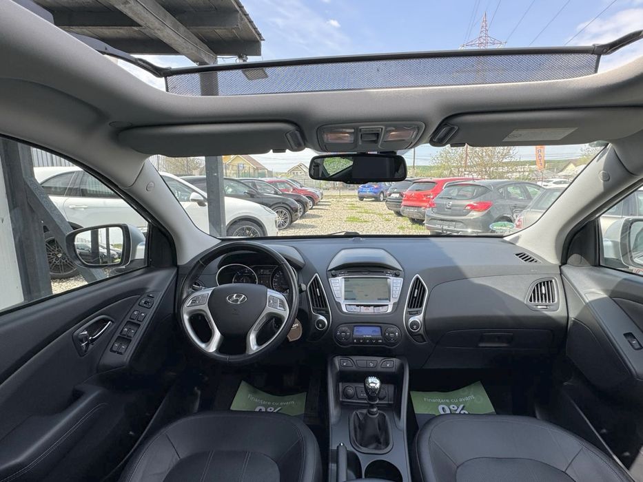 HYUNDAI ix35 2013 — imagine 2