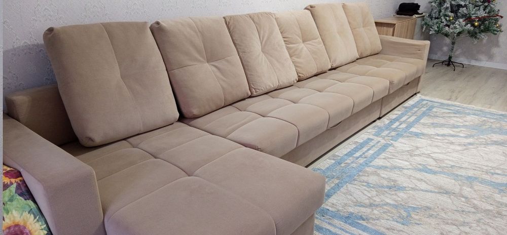 Продам диван отличьный