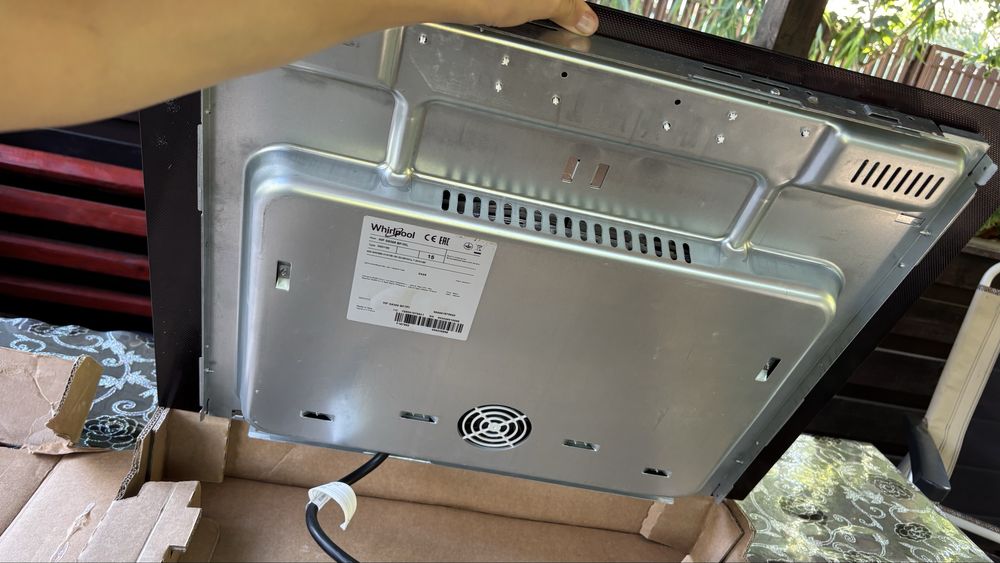 Plita inductie Whirlpool iXelium, FlexiSide, PowerManagement