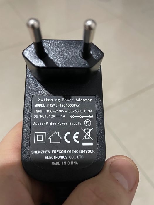 Alimentator incarcator Router Modem Diverse 12v 1A 1.5A 2A universal