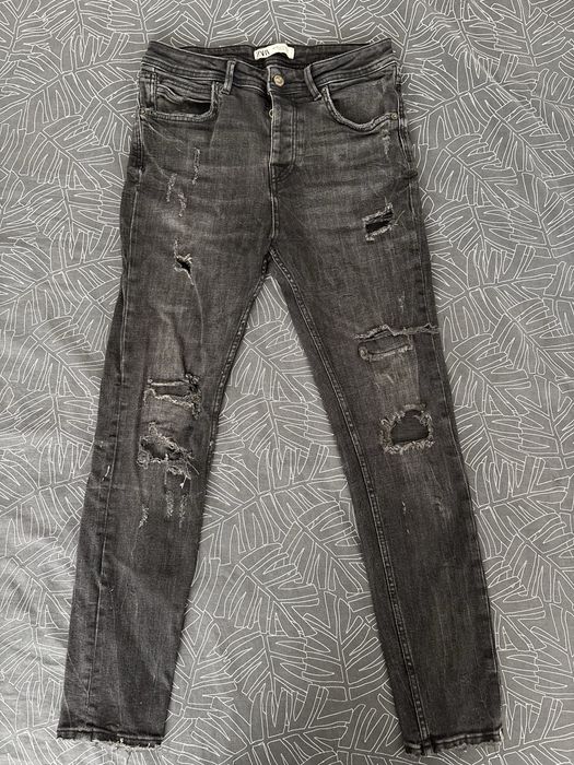 Мъжки дънки Zara и DSQUARED2