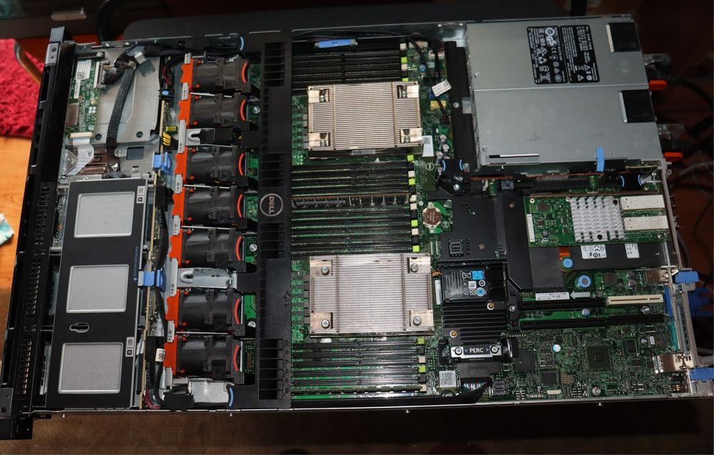 Server Dell PE R630 1U 32 Cores 2 x E5-2683 V4 200Gb SSD SAS 32Gb 1500W X520-DA2 + 2x10G Gtek