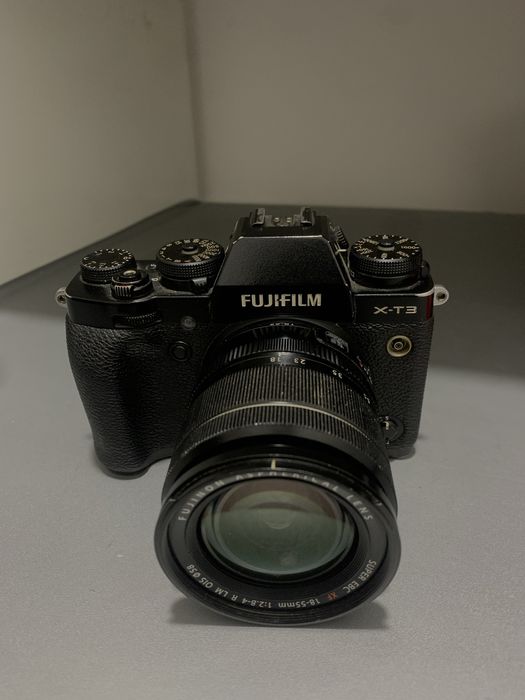 Fujifilim xt 3 Sotiladi xolati yaxshi 700$ srochna pul kerak