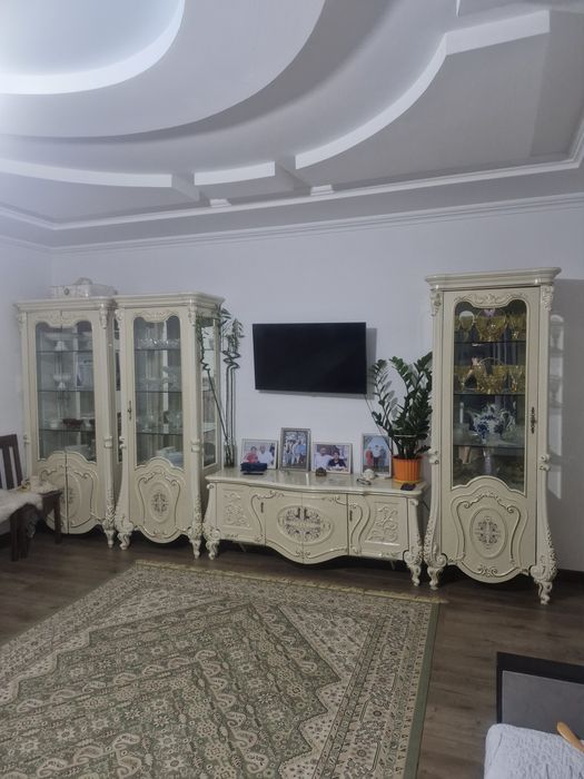 Продам стенку для гостиной