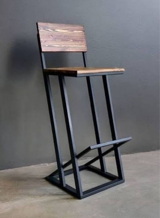 Loft uslubidagi  bar stuli